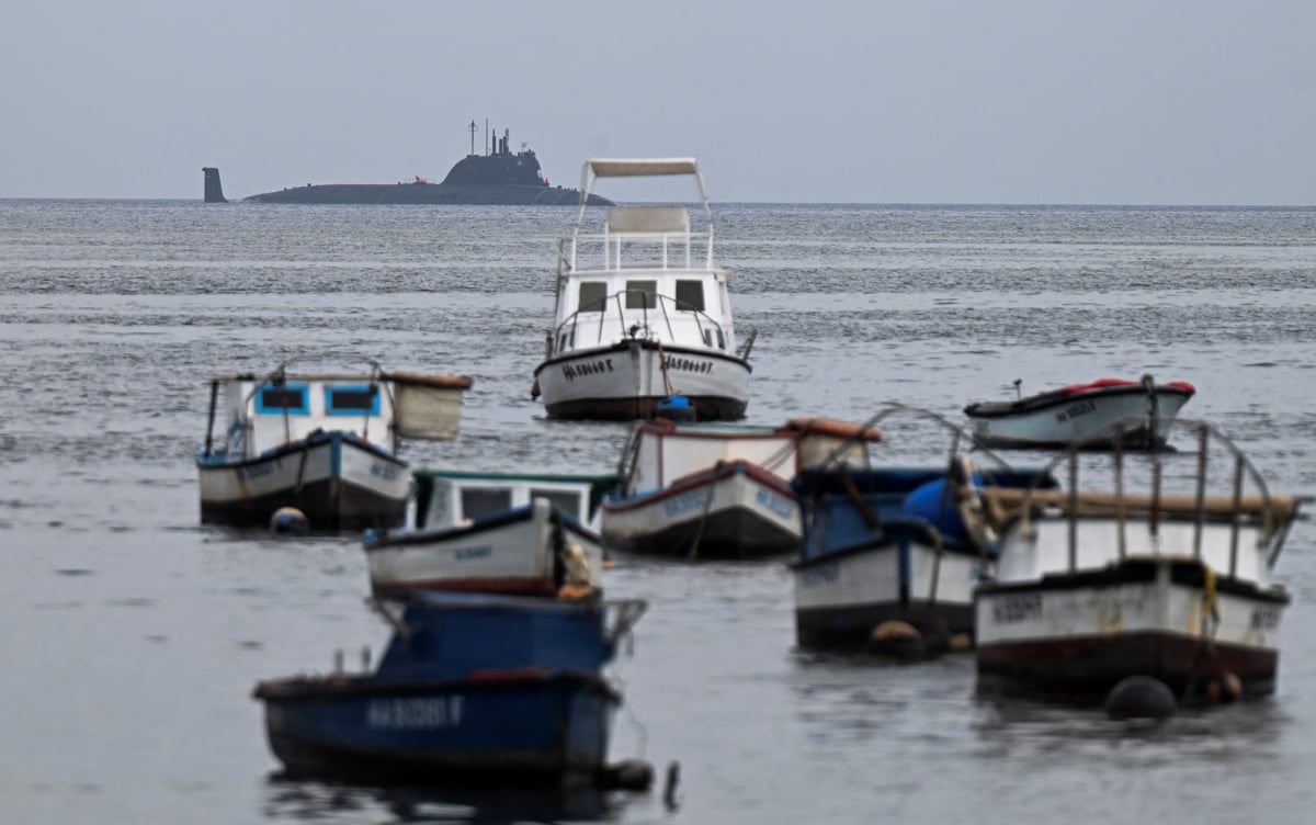 بينها غواصة نووية.. وصول 4 سفن تابعة للبحرية الروسية إلى كوبا