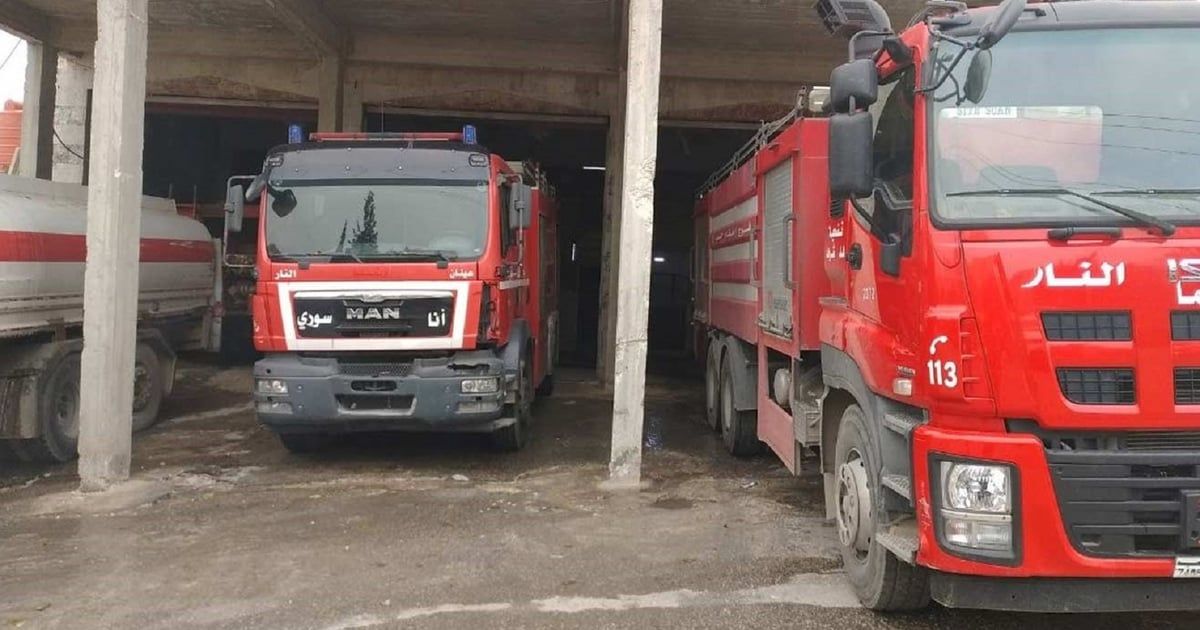 سوريا.. عناصر إطفاء يستخدمون رافعة لمساعدة طالبة على تقديم امتحانها (صور)