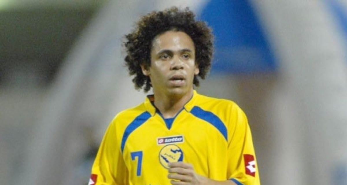 حقيقة اعتناق نجم النصر السعودي سابقا الإسلام