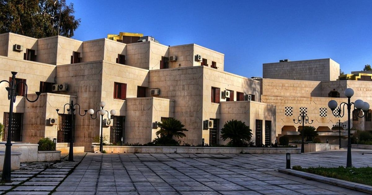 سوريا.. جدل بعد إلغاء عرض تخرج طلاب معهد الفنون المسرحية