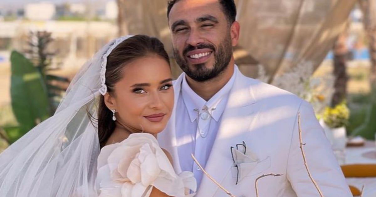 هشام عاشور: نيللي كريم ستبقى "حبيبتي"