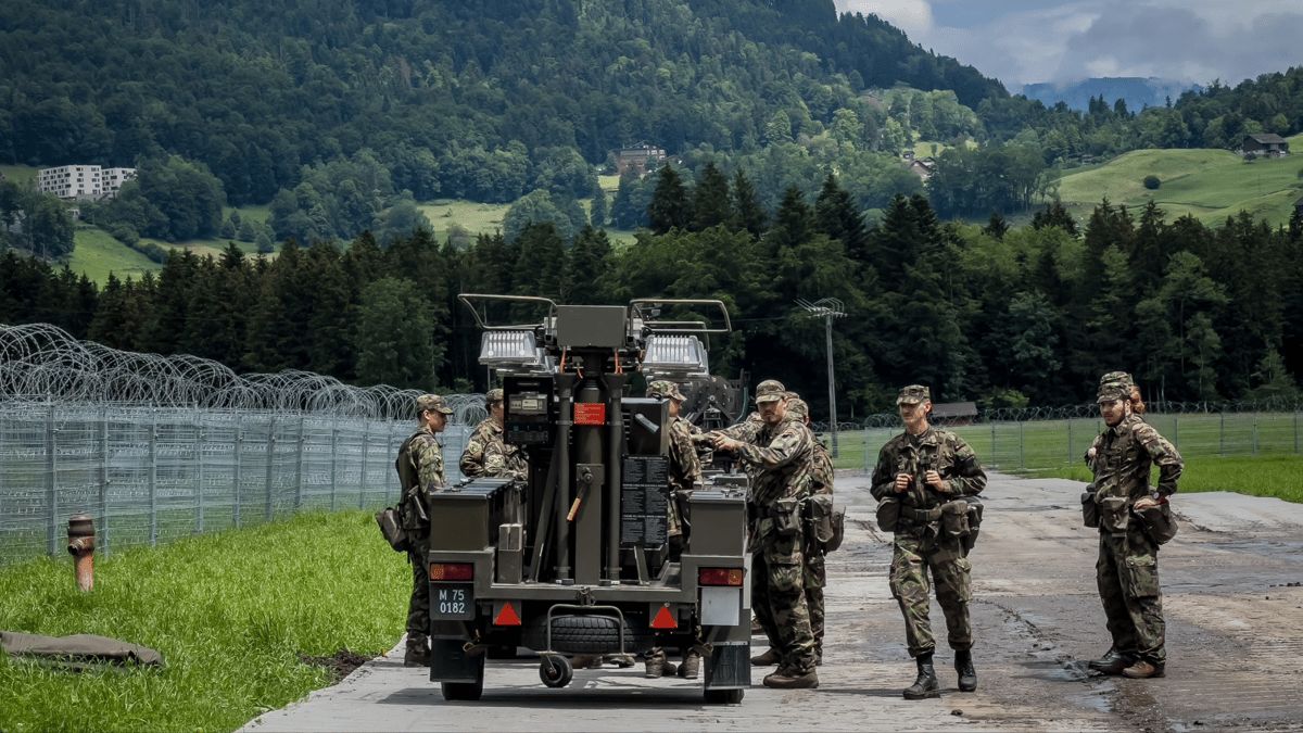 خبراء روس: اجتماع سويسرا بشأن أوكرانيا "قمة حرب" لا "سلام"