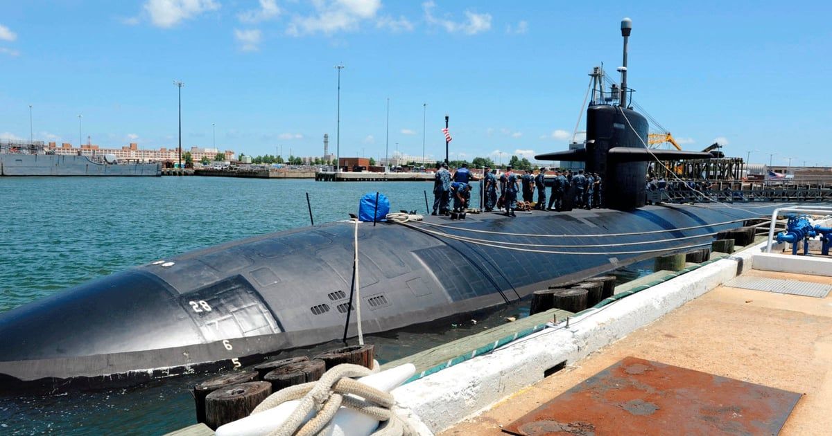 عقب وصول أسطول روسي إلى كوبا.. غواصة أمريكية في خليج غوانتانامو