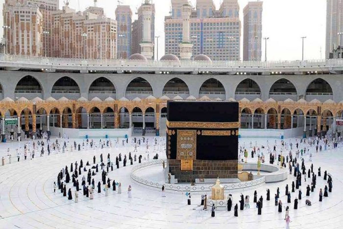 "الحج والعمرة" 5 أعمال هامة يقوم بها الحجاج في أول أيام عيد الأضحى المبارك - موقع الخليج الان