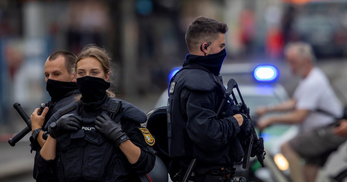 الشرطة الألمانية تطلق النار على مهاجم حمل فأساً في هامبورغ