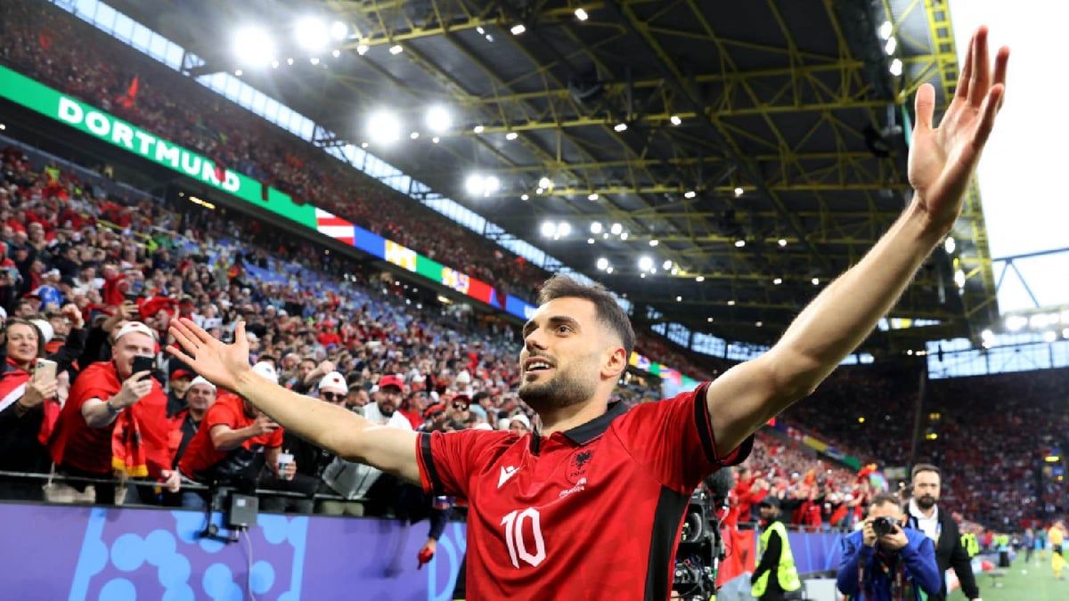 ألبانيا تسجل أسرع هدف في تاريخ كأس أوروبا أمام إيطاليا (فيديو)