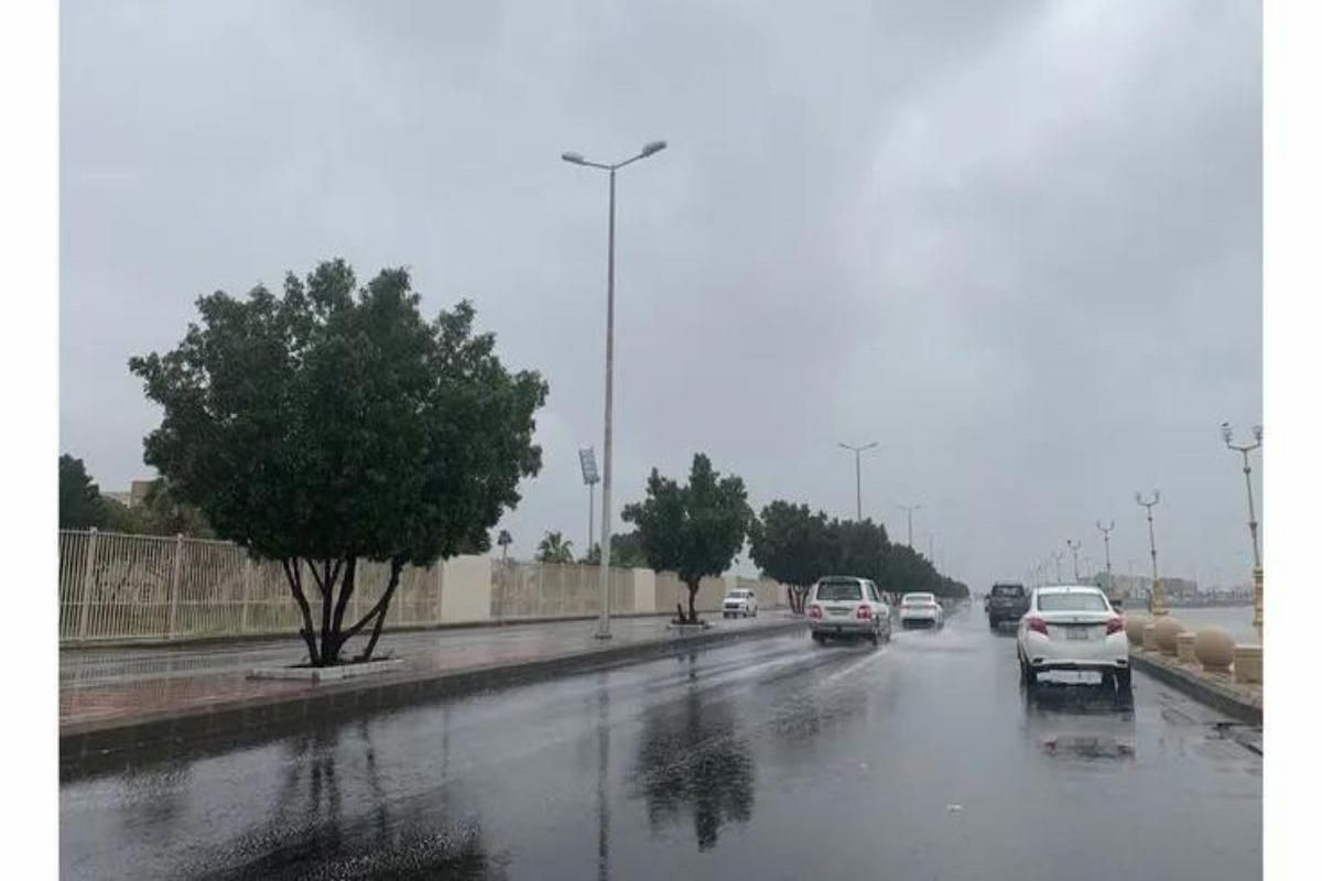 المملكة تستقبل أول أيام العيد بالأمطار.. إليك توقعات "الوطني للأرصاد" بشأن فرص التنزه - موقع الخليج الان