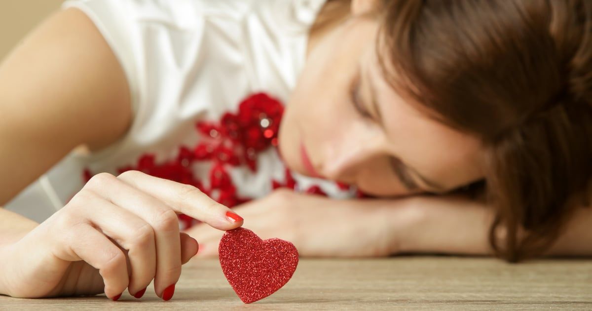 سماعات رأس جديدة للتخفيف من أعراض متلازمة "صدمة الحب"