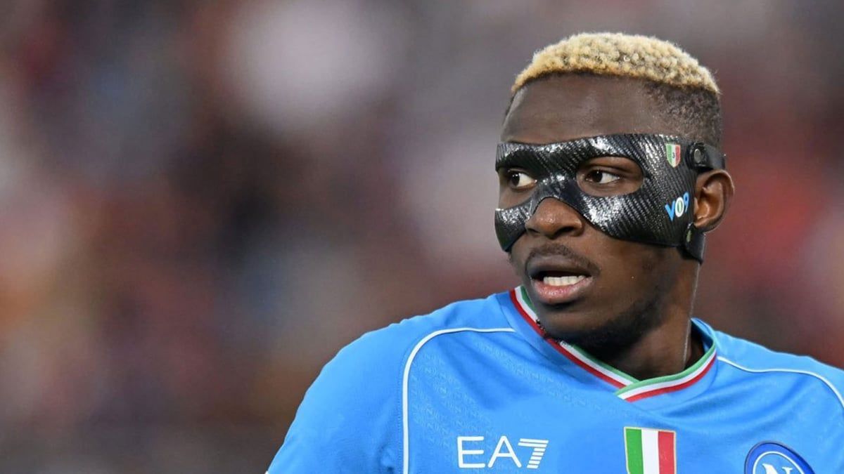 الأهلي السعودي يتلقى دفعة كبيرة في صفقة "النسر النيجيري"