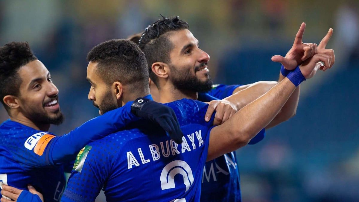 نجم الهلال السعودي يحسم مستقبله مع الفريق