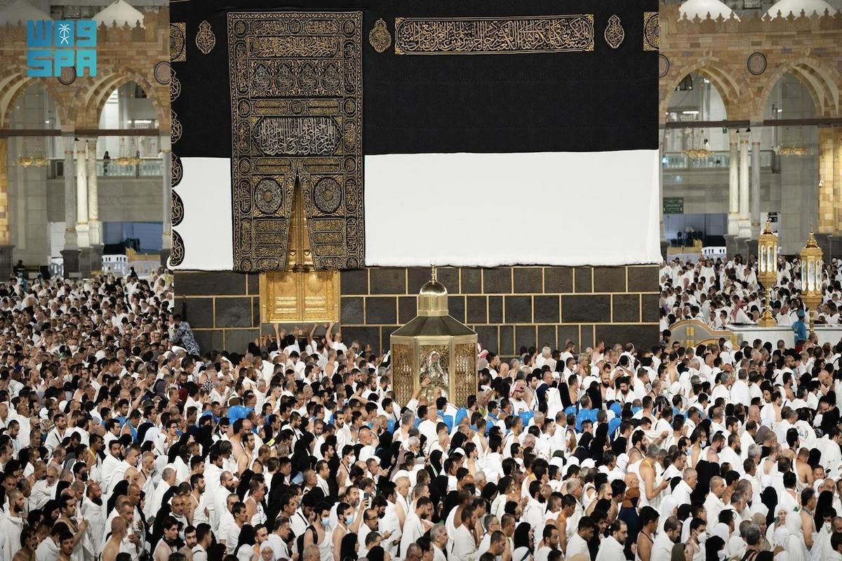 يعجز اللسان عن التكلم عما نراه.. حاج سوري يشيد بالخدمات المقدمة لضيوف الرحمن في موسم الحج - موقع الخليج الان