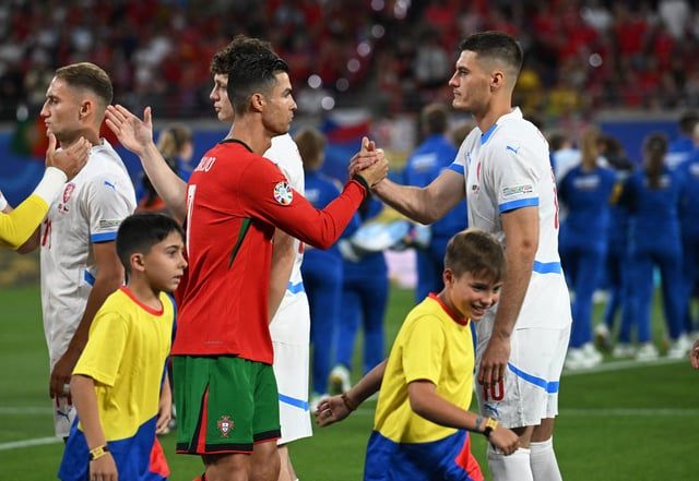 تغطية مباشرة.. مباراة البرتغال والتشيك في كأس أوروبا