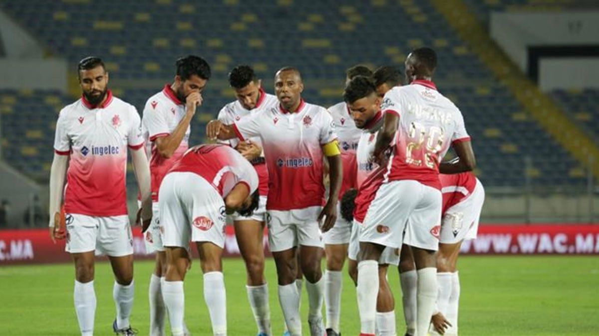 رسالة مؤثرة لنجم الوداد المغربي بعد إعلان رحيله عن النادي