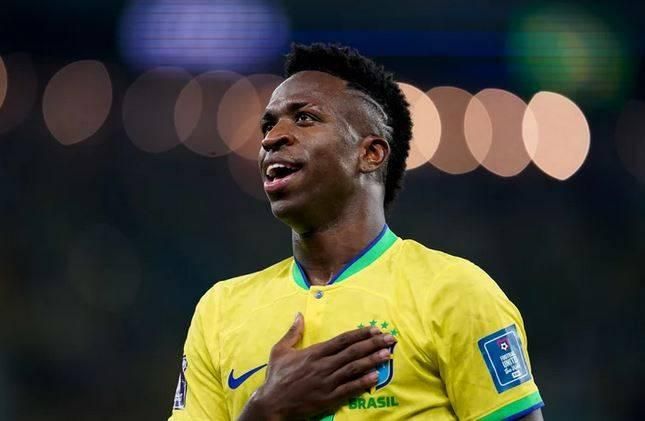 برازيل فينيسيوس وأرجنتين ميسي.. من يحصد لقب كوبا أمريكا؟