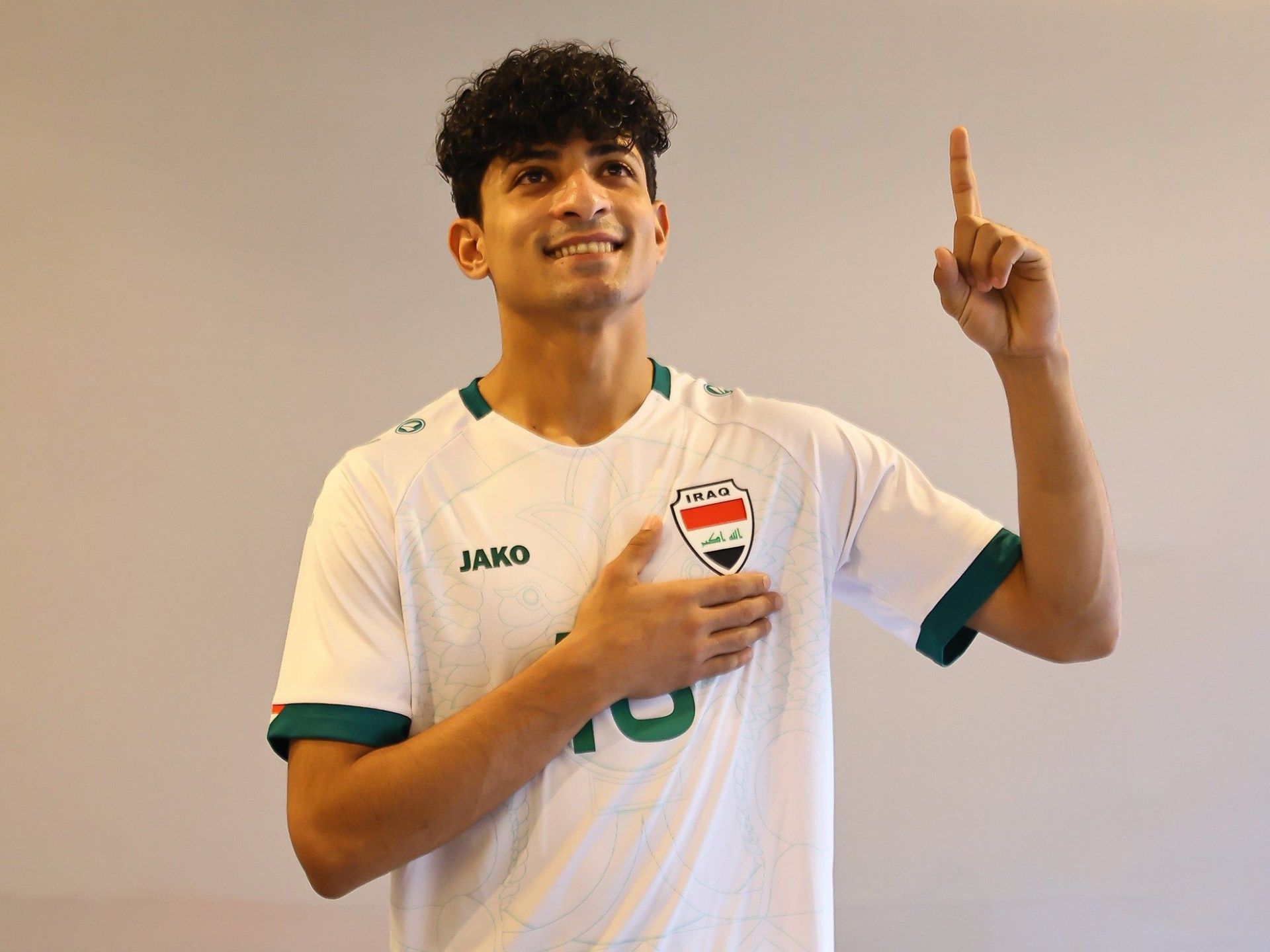 العراقي علي جاسم في طريقه إلى الدوري الإيطالي - موقع الخليج الان