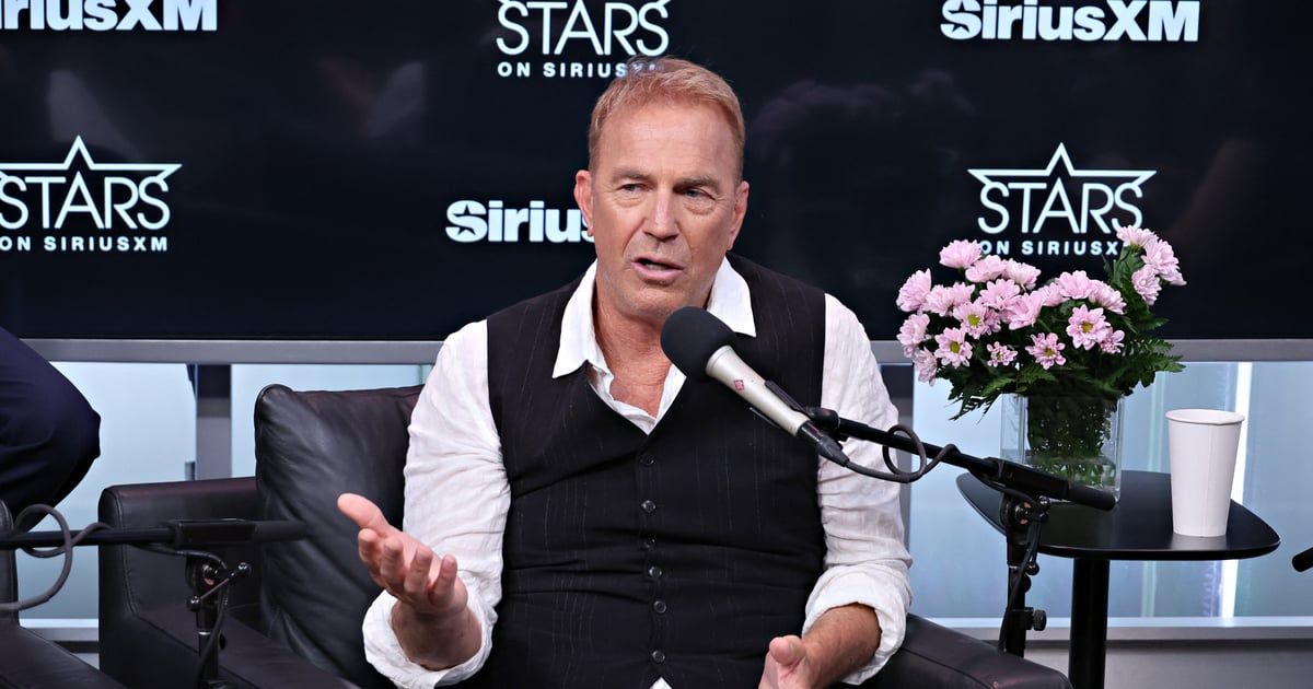 كيفن كوستنر يخرج عن صمته حول علاقته بالمغنية جويل