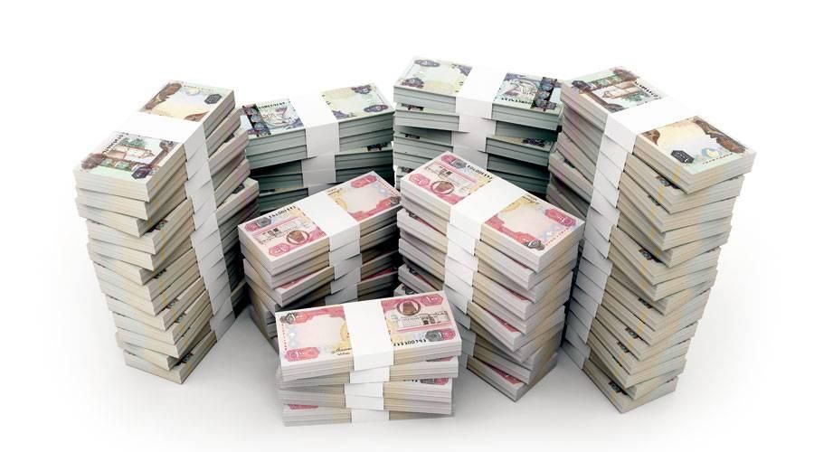 فائض الودائع إلى القروض يتجاوز 600 مليار درهم