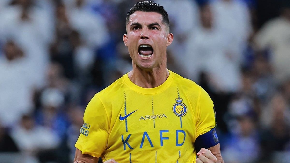 فابريغاس: انتقال رونالدو للنصر أعاد له الثقة في نفسه