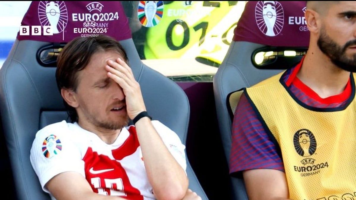 راكيتيتش يصدم مودريتش وزملاءه بمنشور مثير (صورة)