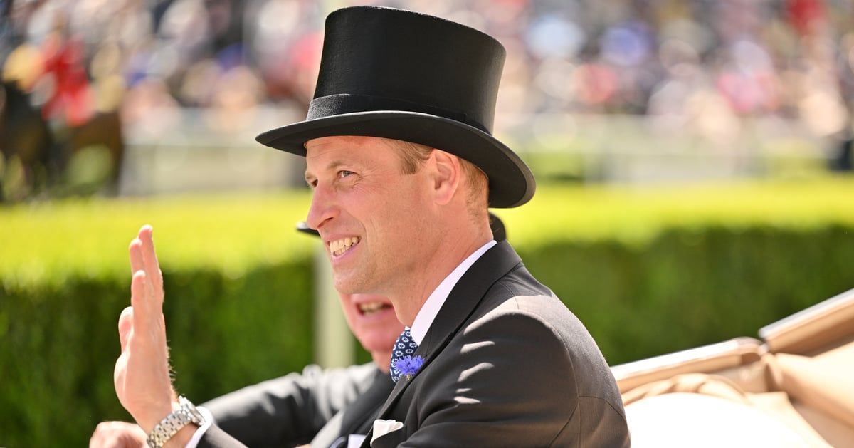 الأمير ويليام ينقذ حماته من التعثر (صور)