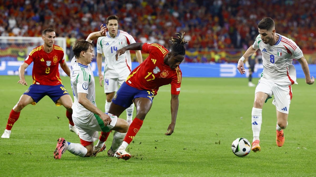 ليفربول يستفسر عن نجم منتخب إسبانيا