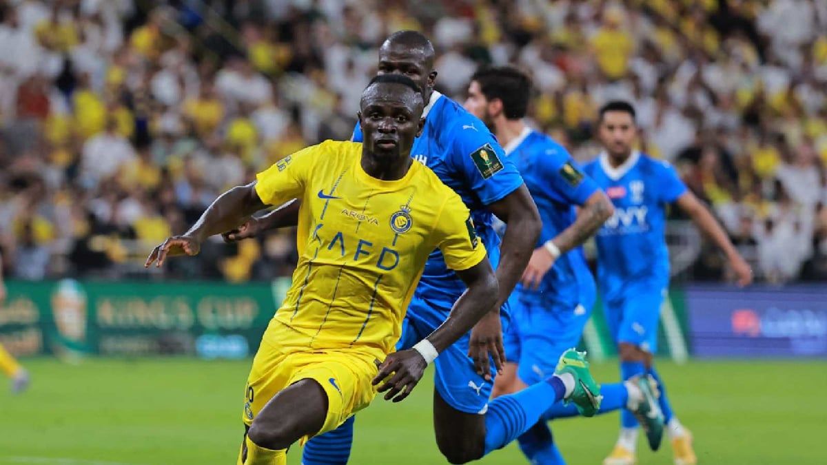 بعد الانفصال عن صلاح.. معاناة ساديو ماني تزداد