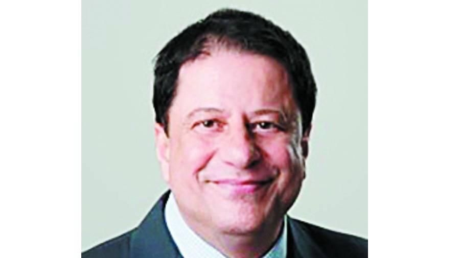 «دبي لصناعات الطيران» تتوقع كسر «كوماك» الصينية لسيطرة إيرباص وبوينغ