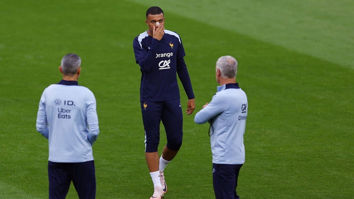 مدرب فرنسا يوضح موقف مبابي من مواجهة بولندا