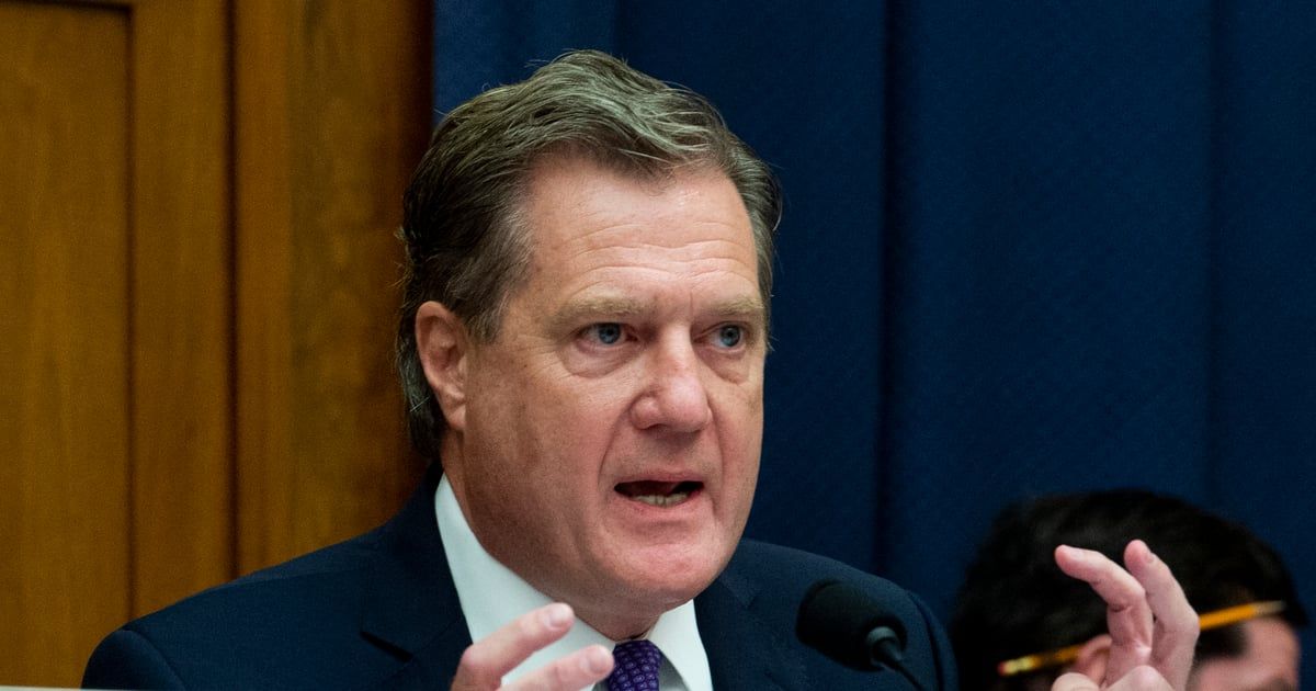 هذه المرة في الفضاء.. تحذير أمريكي من تكرار سيناريو "أزمة الصواريخ الكوبية"