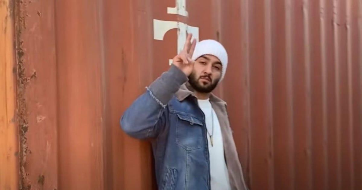 إيران.. إلغاء حكم الإعدام بحق مغني الراب توماج صالحي