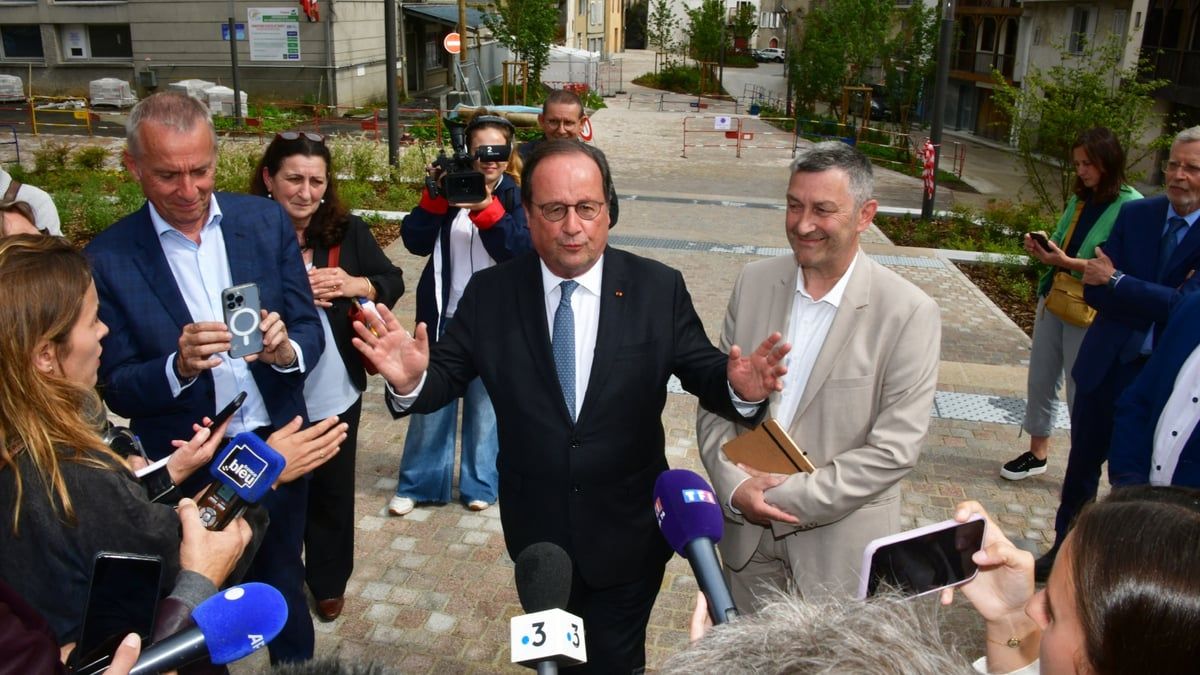 فرانسوا هولاند: "الماكرونية" السياسية انتهت