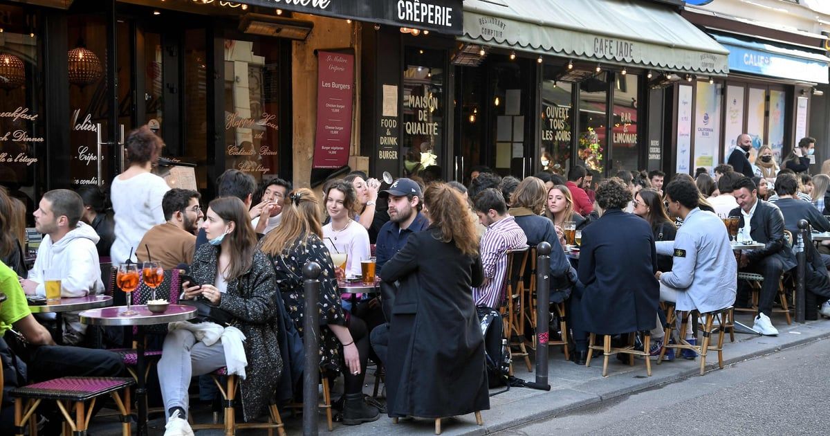 لوموند: فرنسا تواجه قرارات مالية صعبة تفرضها قواعد الميزانية الأوروبية