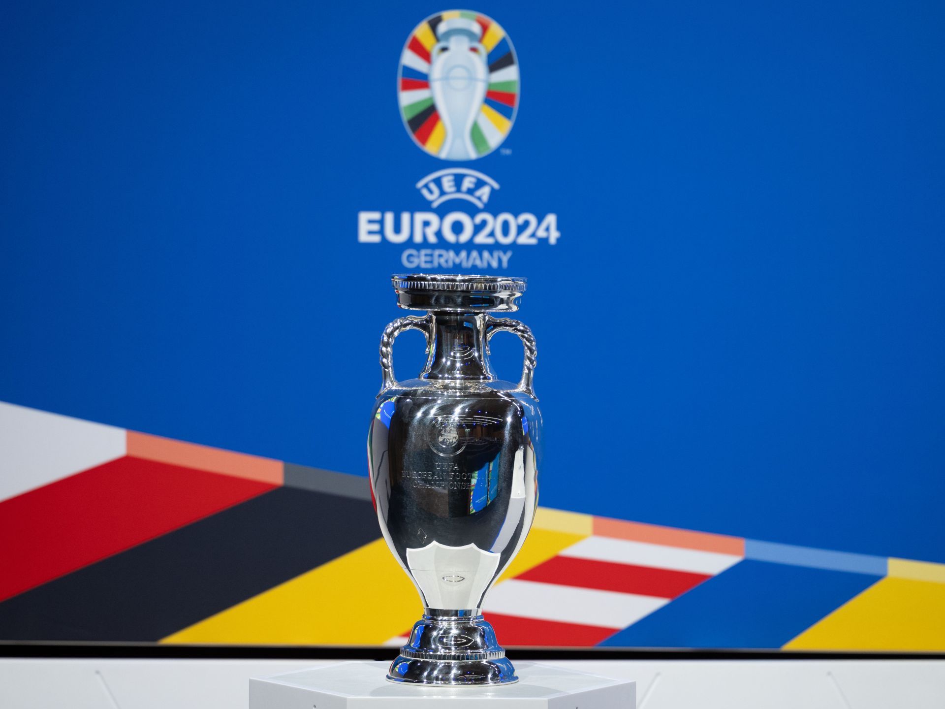 توقعات المنتخبات المتأهلة إلى ثمن نهائي يورو 2024.. حسابات معقدة ومنافسات نارية - موقع الخليج الان