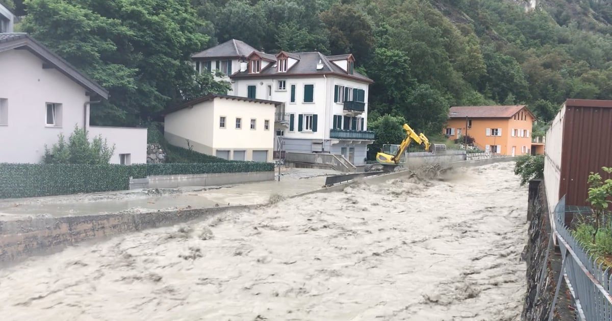 فيضانات سويسرا تسفر عن ضحايا (فيديو)