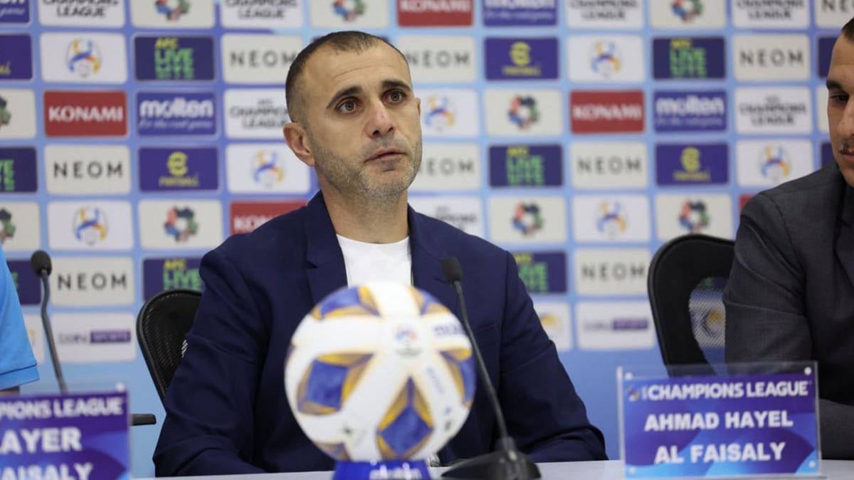 الفيصلي الأردني يعلن رحيل المدرب أحمد هايل