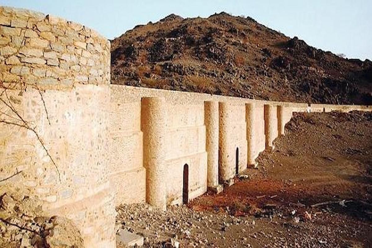 "تراث عمراني" اين تقع عين زبيدة ومن أين تنبع  وما أهميتها - موقع الخليج الان