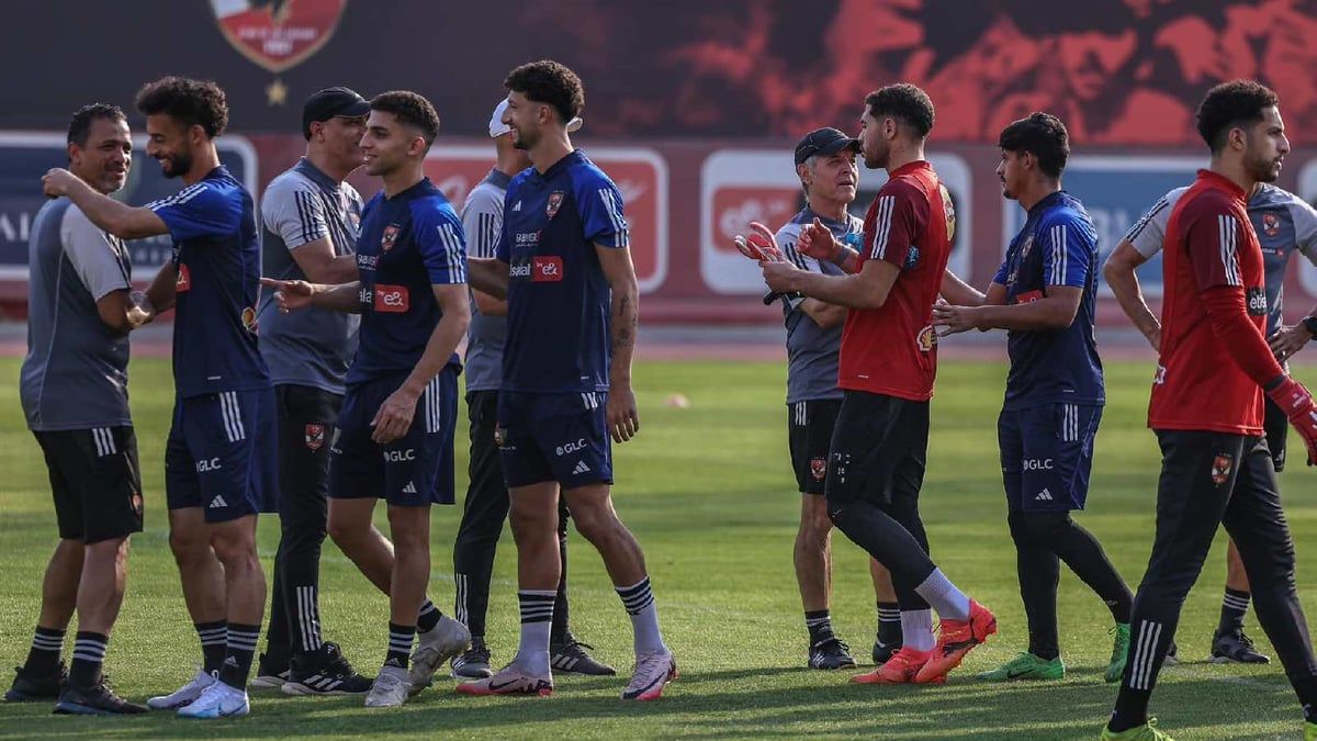 أول رد فعل من الأهلي المصري بعد انسحاب الزمالك