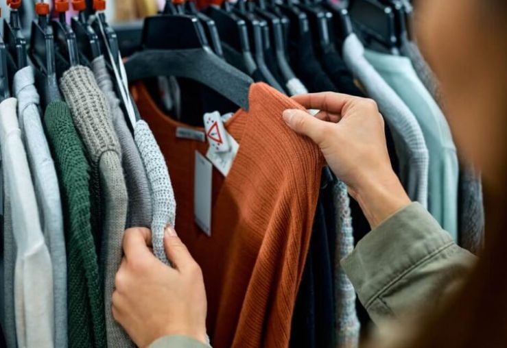 هُنــا | أفضل متاجر الحمراء مول والأنشطة الموجودة فيه ومواعيده - موقع الخليج الان