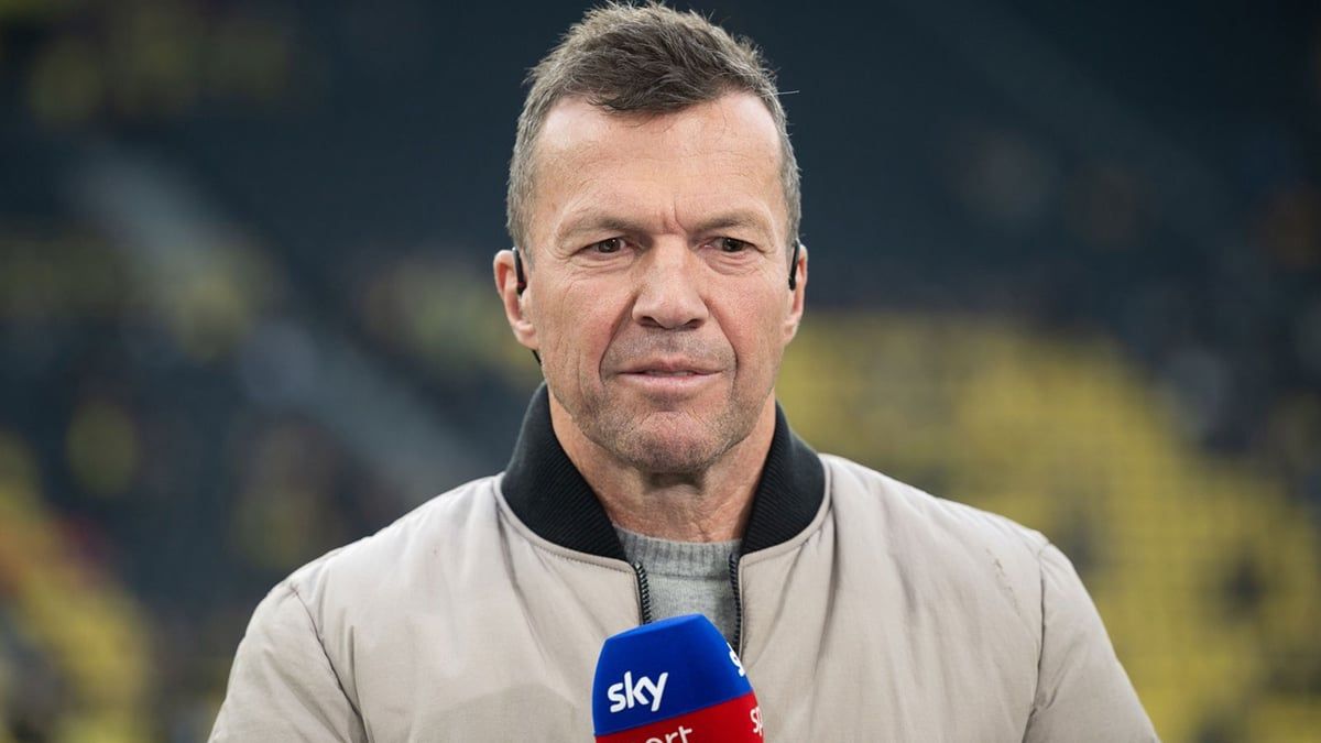 قارنه بميسي ومارادونا.. أسطورة ألمانيا يكيل المديح لنجم إسبانيا