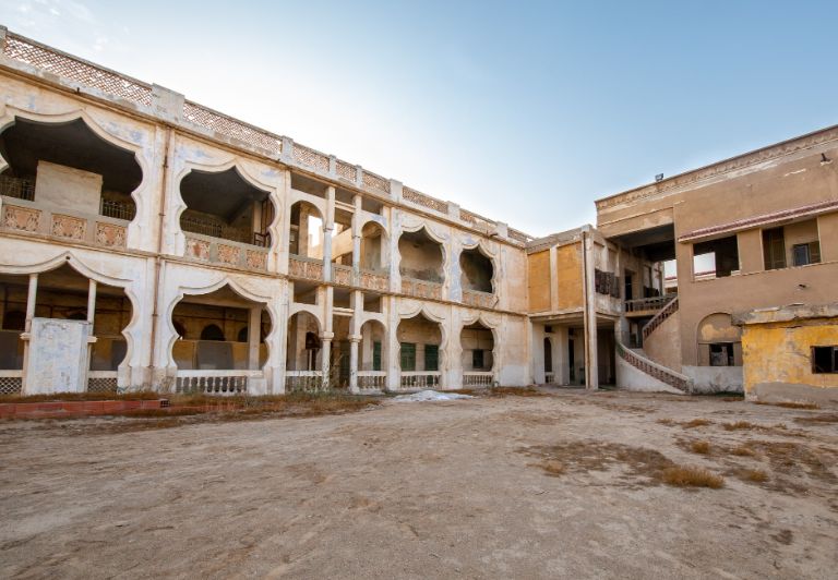 خذ جولة تاريخية وانت في مكانك.. هذه أكبر القصور والقلاع في السعودية بالصور - موقع الخليج الان