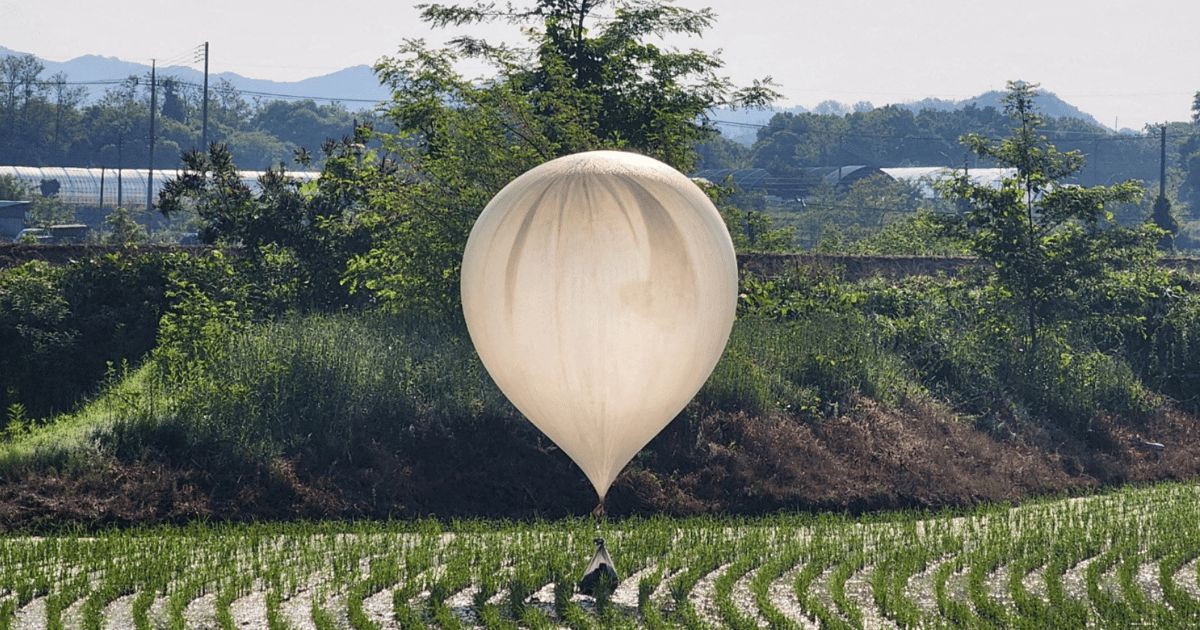 كوريا الشمالية تجدد إطلاق بالونات محمّلة بالنفايات إلى جارتها الجنوبية