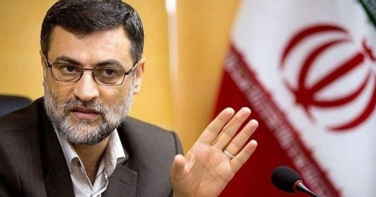 انسحاب المرشح المتشدد قاضي زاده هاشمي من الانتخابات الإيرانية