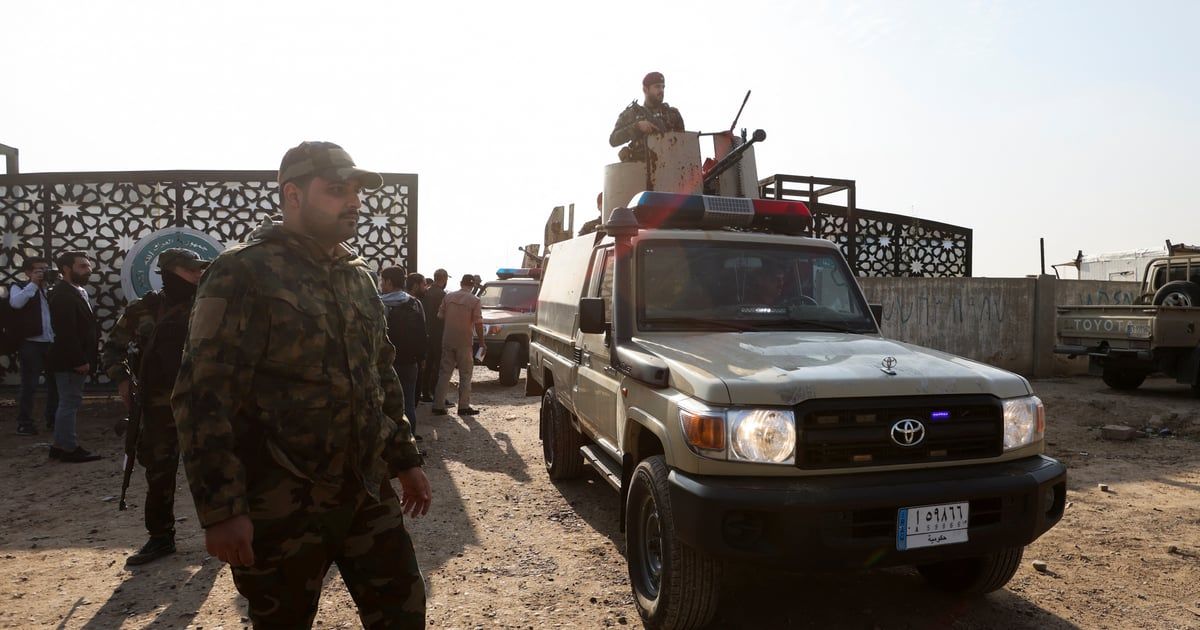 إيران تكبح "تحمّس" فصائل عراقية لنجدة "حزب الله"