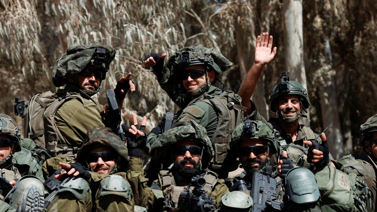 بين "رائع" و"مثير للضحك".. مقترح تجنيد عرب الداخل يفجّر جدلا في إسرائيل