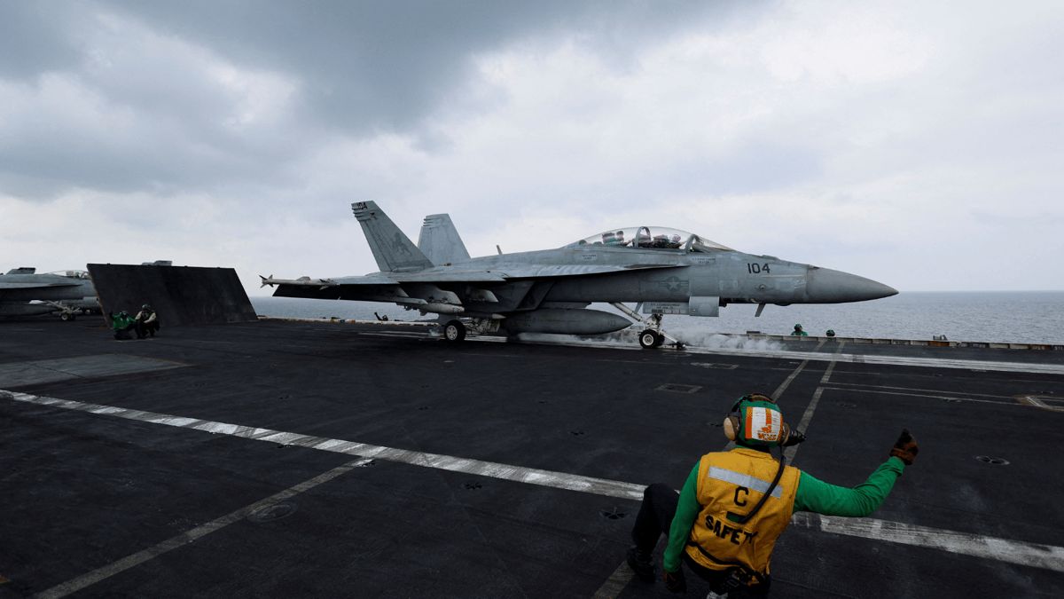 الجيش الأمريكي يدمر موقع رادار تابع لميليشيا الحوثي في اليمن