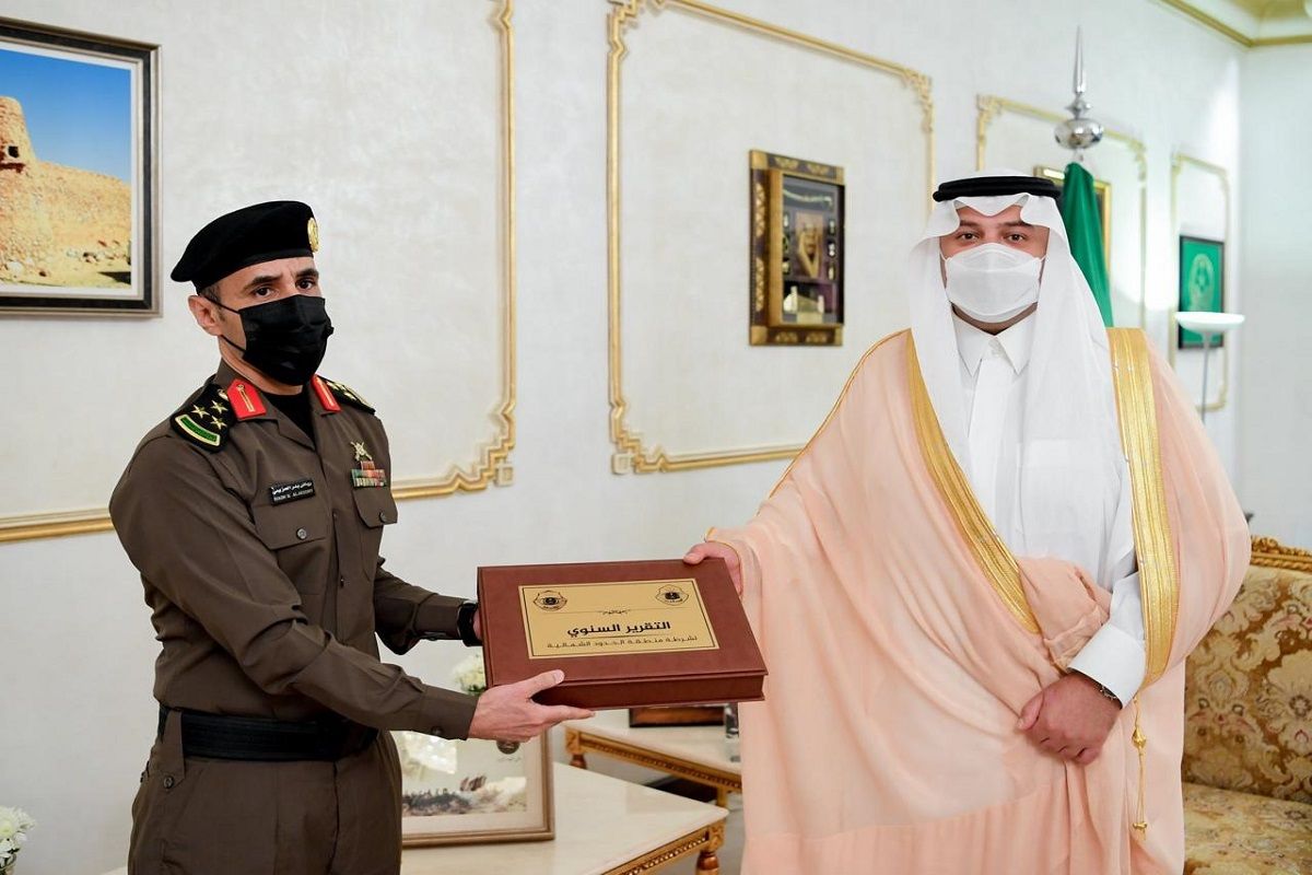 لن تصدق ما قام به…"شرطة المنطقة الشمالية" القبض على مقيم وإحالته للنيابة العامة - موقع الخليج الان