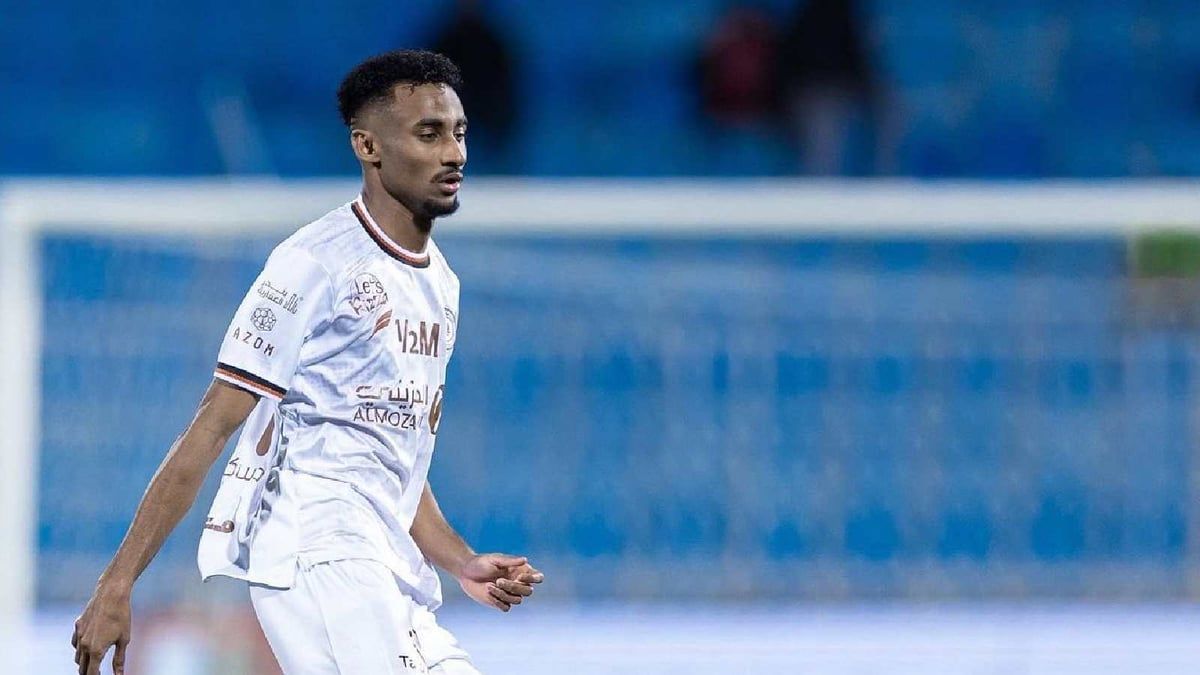 النصر السعودي يردُّ على مطالب الشباب بشأن صفقة متعب الحربي