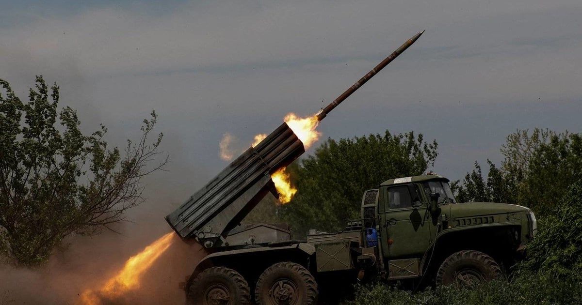 روسيا تستهدف مستودعًا للصواريخ الأوكرانية في زابوروجيا