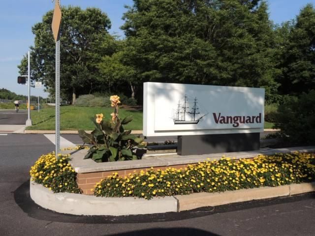 «فانغارد».. أخطبوط استثماري يمد أذرعه إلى صانعات التكنولوجيا