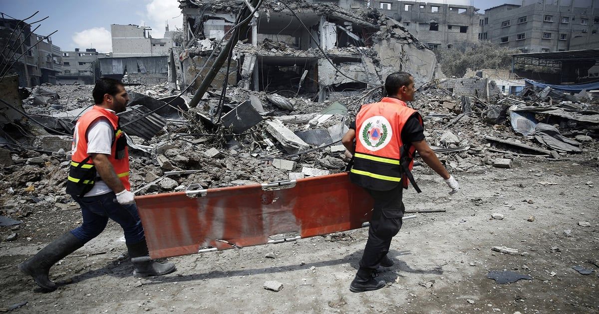 غزة.. قتلى بالعشرات وعائلات محاصرة في الشجاعية